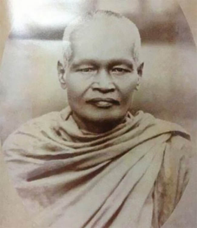  พ่อท่านปลอด วัดนาเขลียง อ.ฉวาง จ.นครศรีธรรมราช